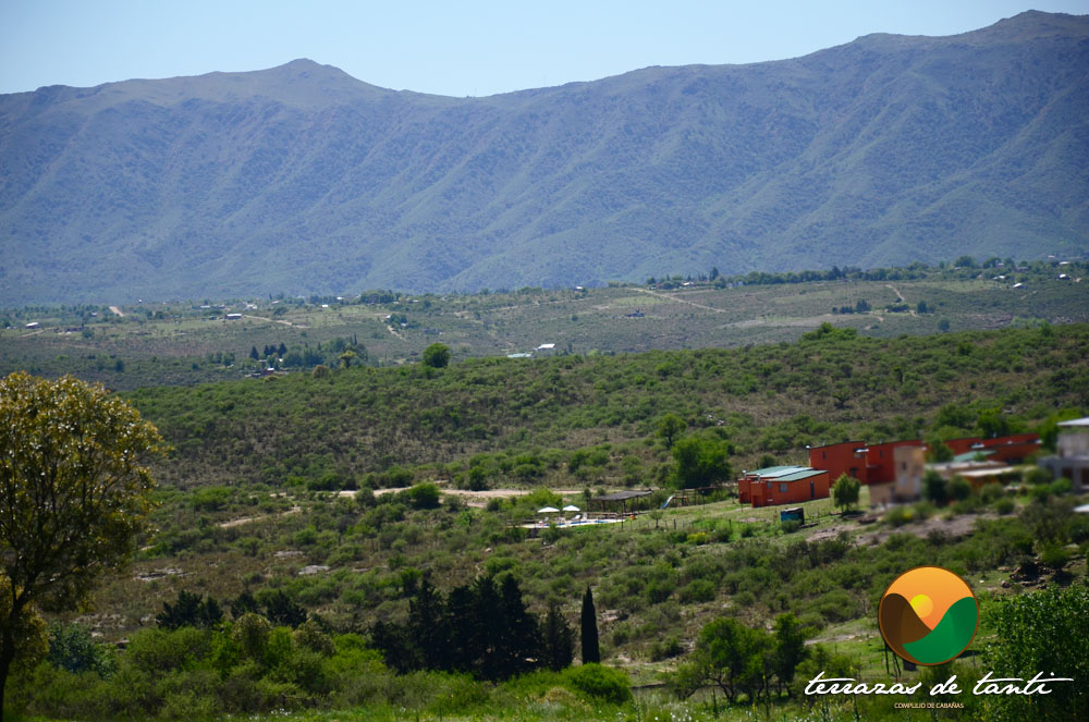 El complejo desde las montañas